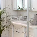 Heimat “zur Kaiserpfalz“ Apartman